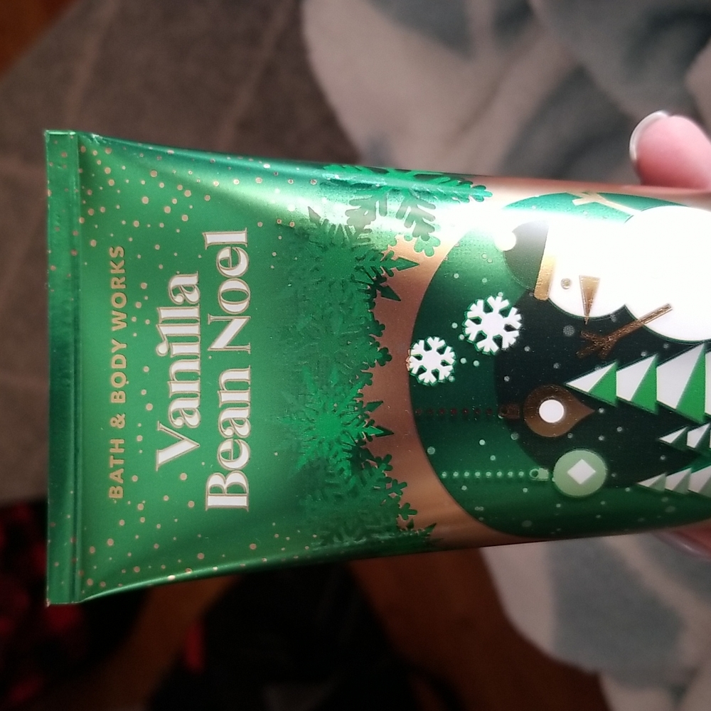 Vanilla Bean Noel Body Cream - Picture 4 of 7